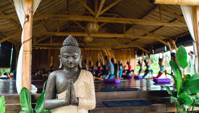 Authentic Setting & Immersive Cultural Experience