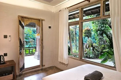 BALI 200H breathwork - horizontal 43