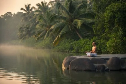 INDIA-RETREAT PHILOSOPHY-50H