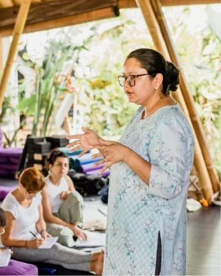 INDIA-RETREAT PHILOSOPHY-50H